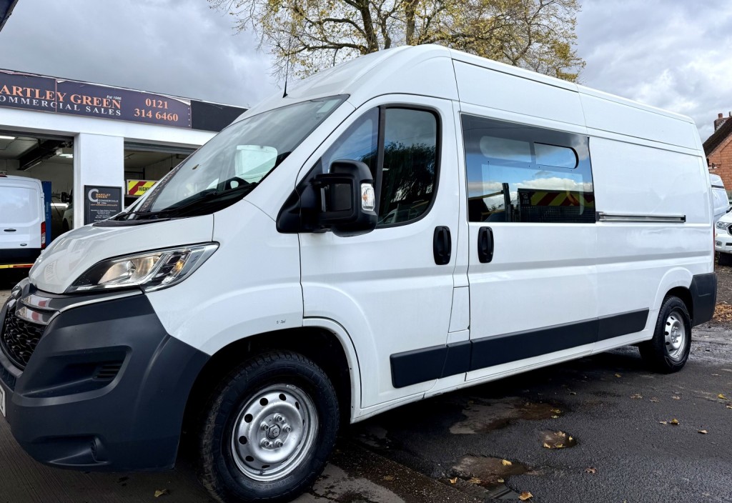 View CITROEN RELAY CREW  COMBI 2.2 BlueHDi 35 Enterprise