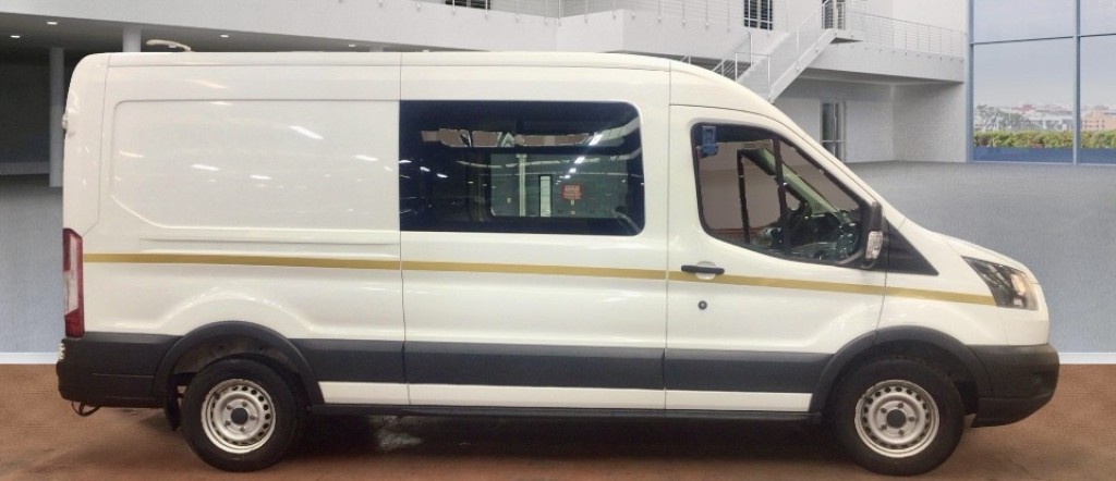 View FORD TRANSIT WELFARE CREW VAN 2.0 350 EcoBlue