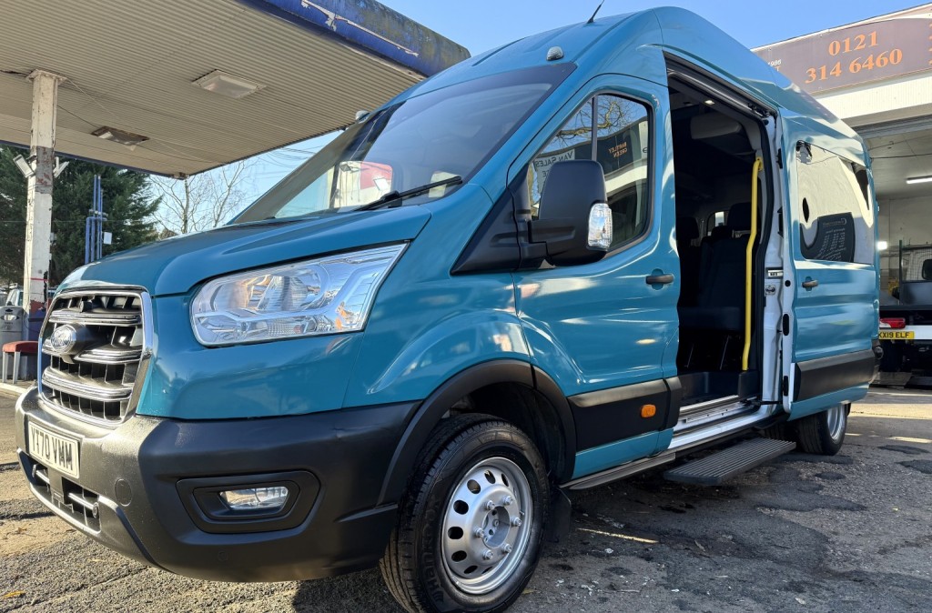 View FORD TRANSIT 2.0 460 EcoBlue Leader 17 Seats