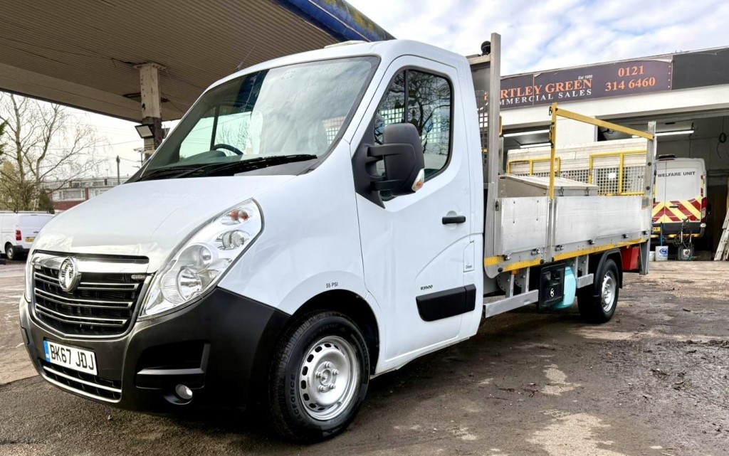 View VAUXHALL MOVANO 4M DROPSIDE 2.3 CDTi 3500 BiTurbo LOW MILES!!