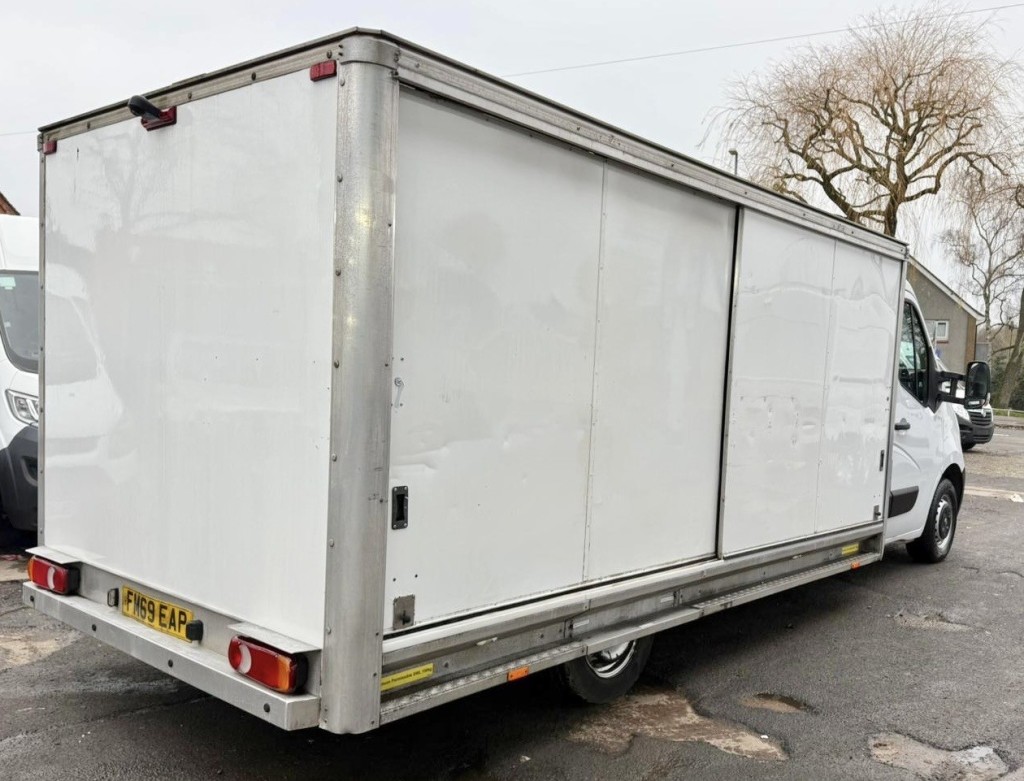 View VAUXHALL MOVANO BOX SLIDING DOORS 2.3 CDTi 3500 BiTurbo