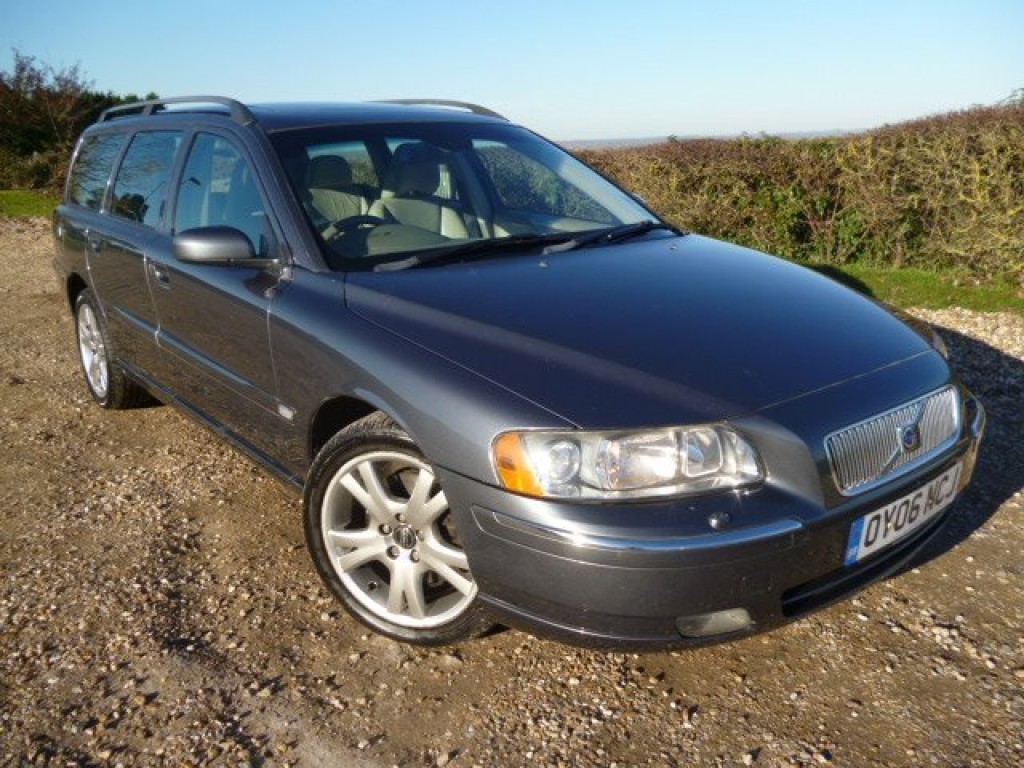 VOLVO V70