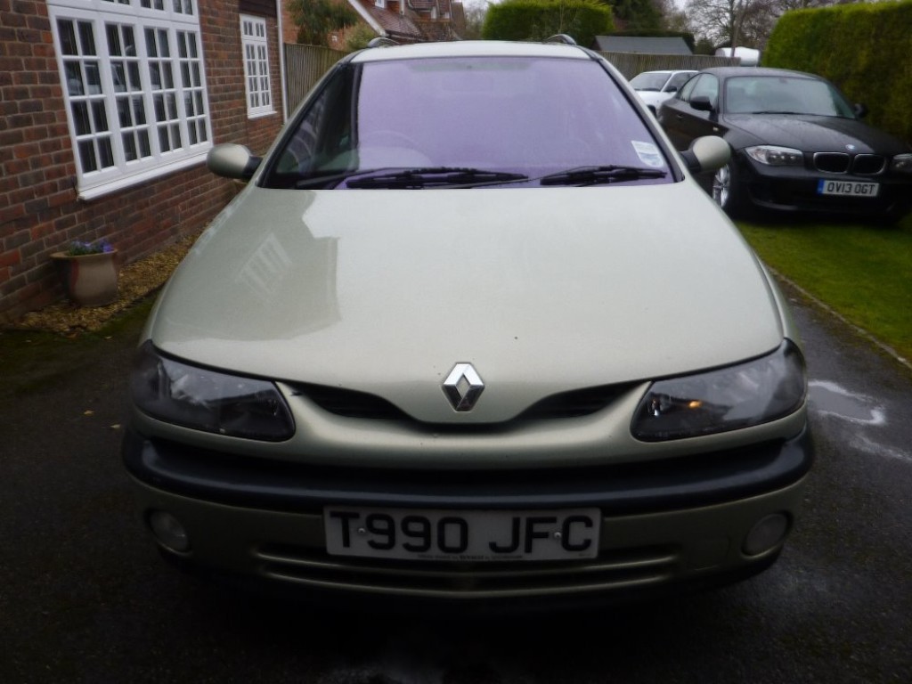 View RENAULT LAGUNA 1.8 ALIZE 16V FAMILY