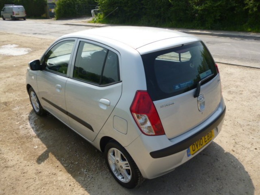 HYUNDAI I10