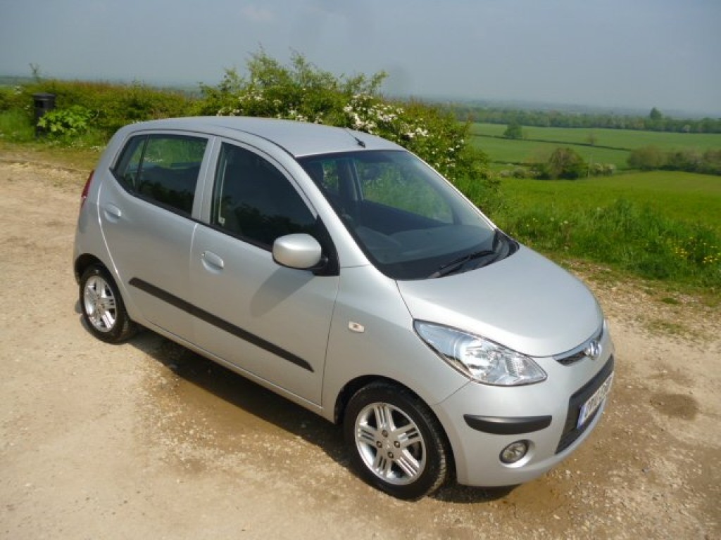 HYUNDAI I10