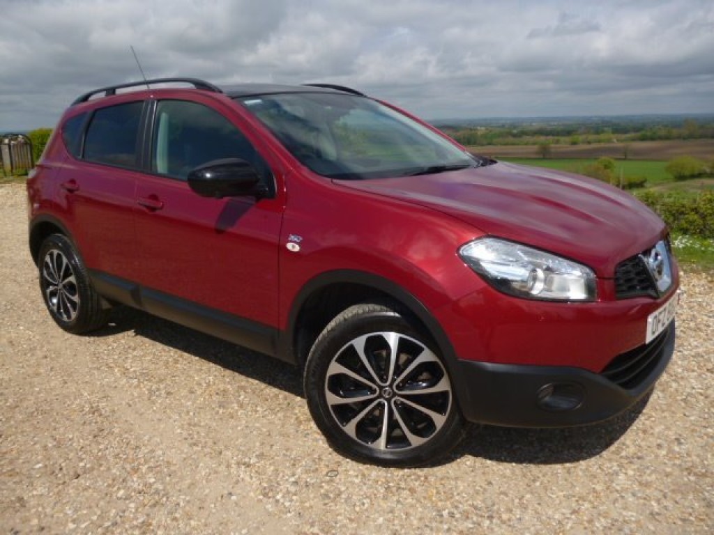 View NISSAN QASHQAI 360 1.6