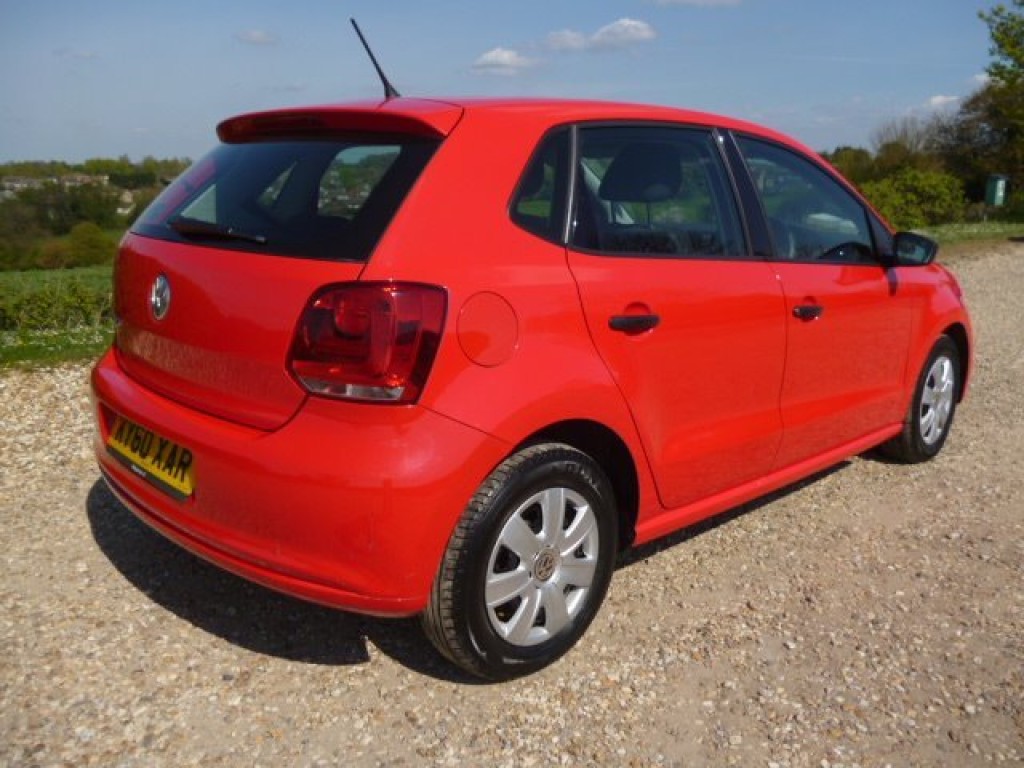 View VOLKSWAGEN POLO 1.2 S 5DR
