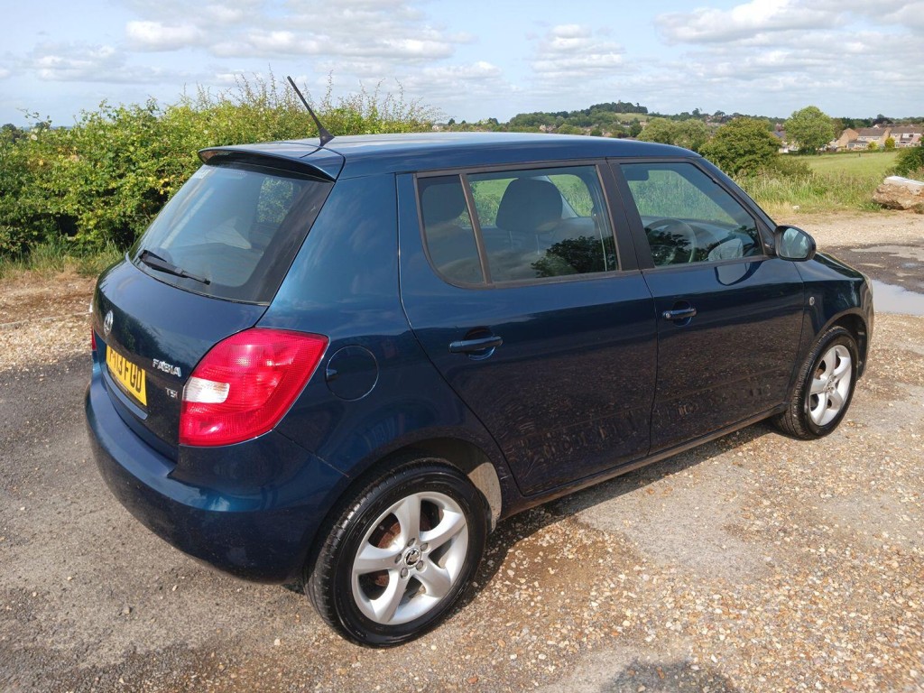 View SKODA FABIA 1.2 TSI SE