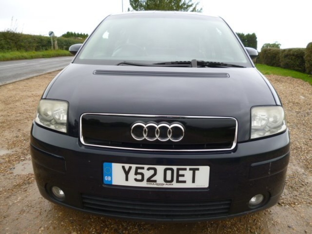 AUDI A2