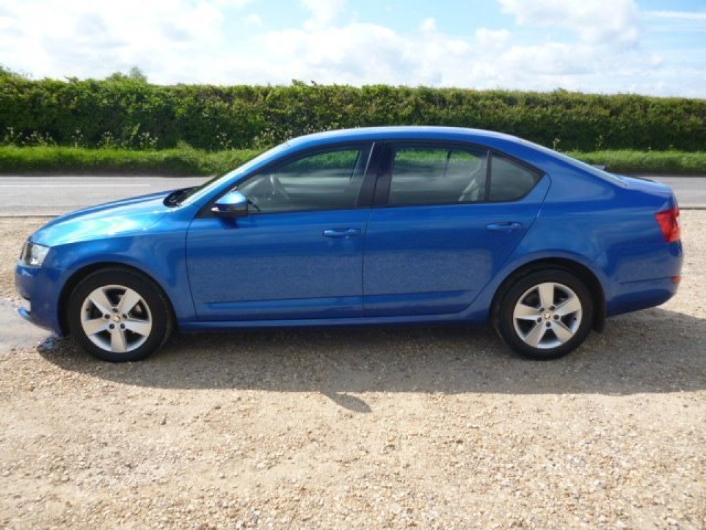SKODA OCTAVIA
