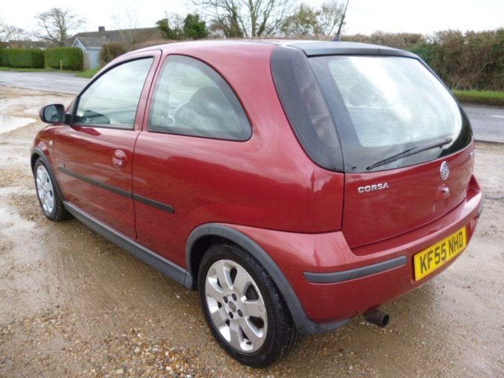VAUXHALL CORSA