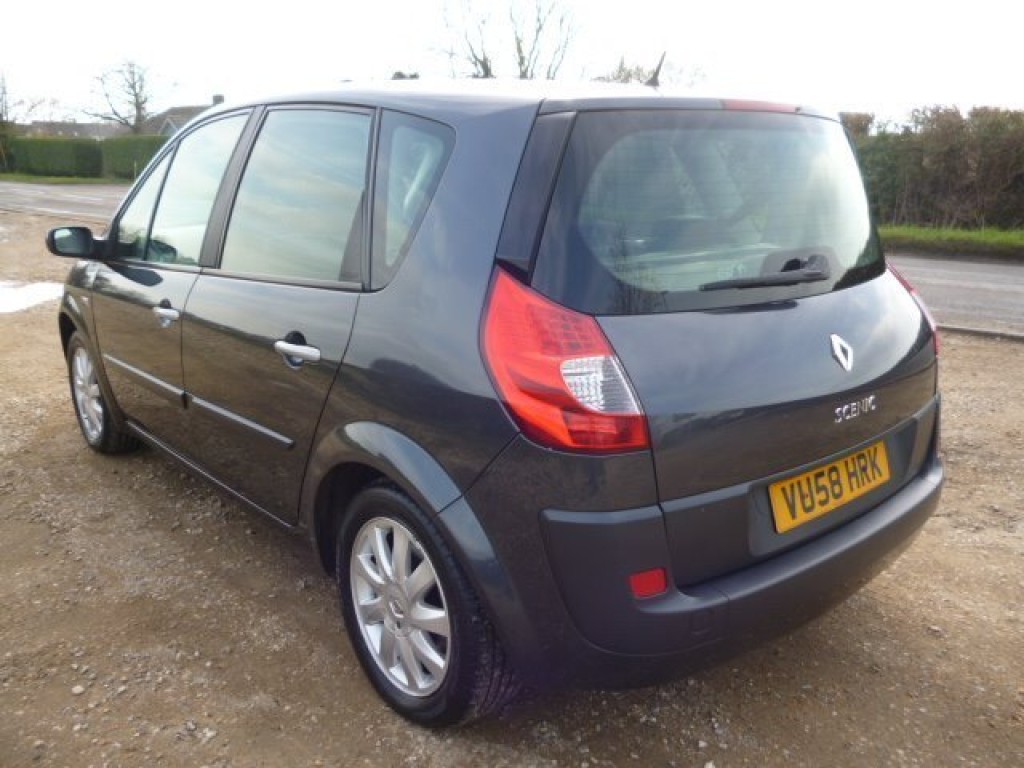 RENAULT SCENIC