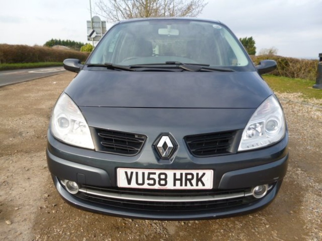 RENAULT SCENIC