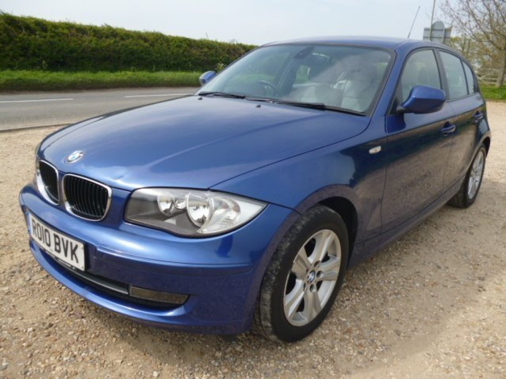 BMW 1 SERIES