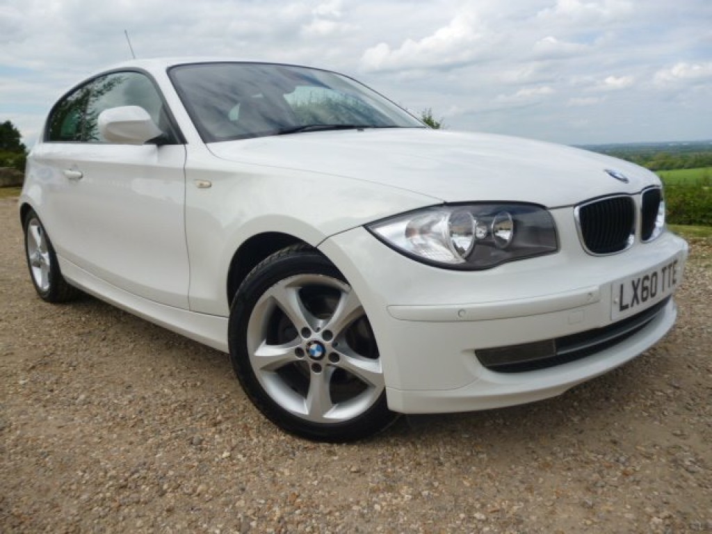 BMW 1 SERIES