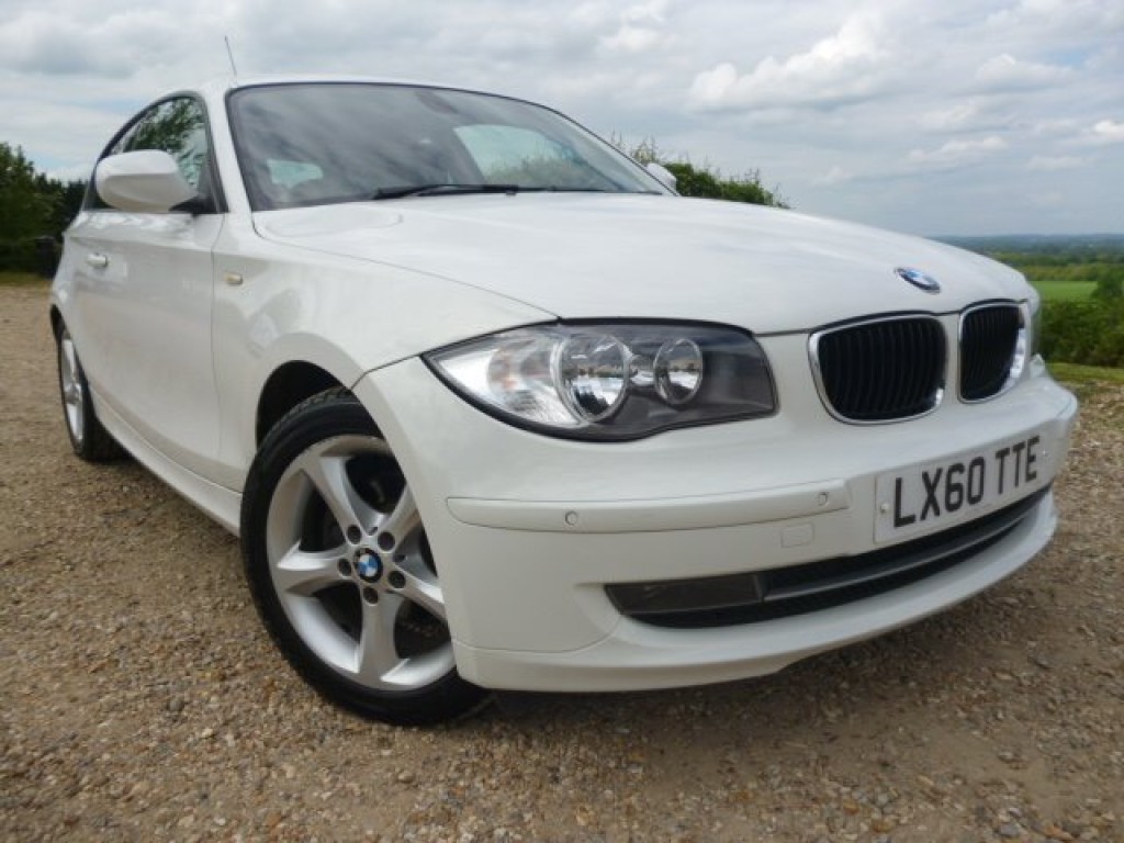 BMW 1 SERIES