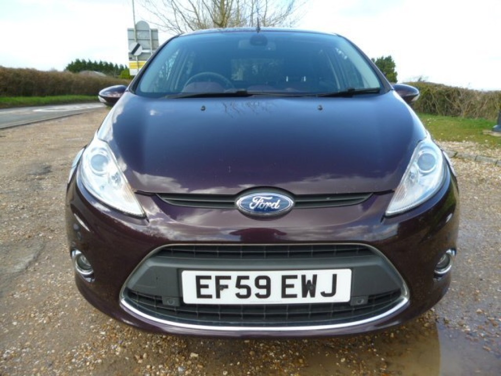 View FORD FIESTA  1.4 TITANIUM 5 DOOR