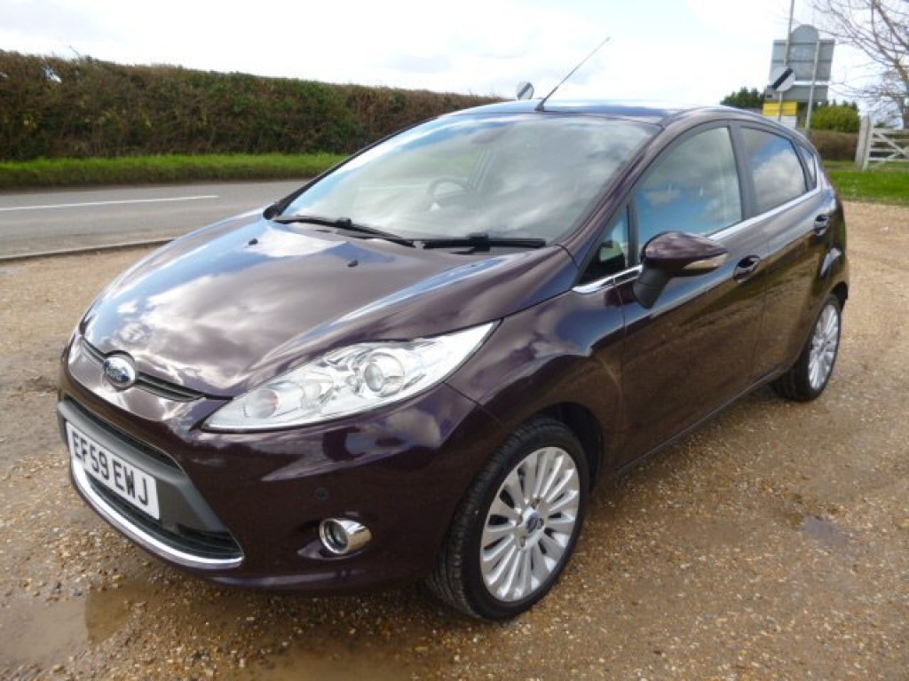 View FORD FIESTA  1.4 TITANIUM 5 DOOR