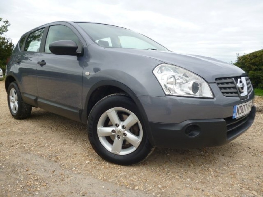 View NISSAN QASHQAI 4WD 2.0 VISIA  LOW MILES