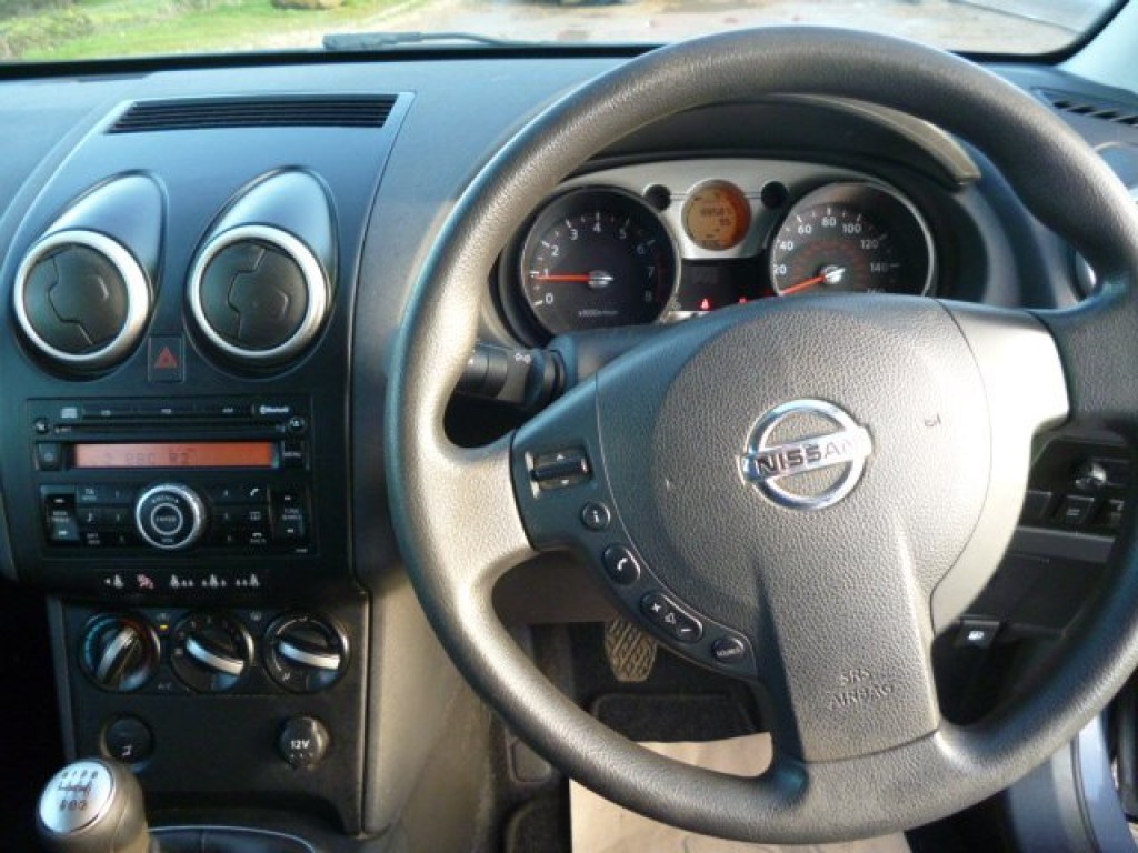 NISSAN QASHQAI