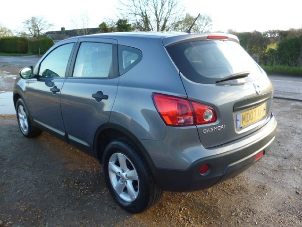NISSAN QASHQAI