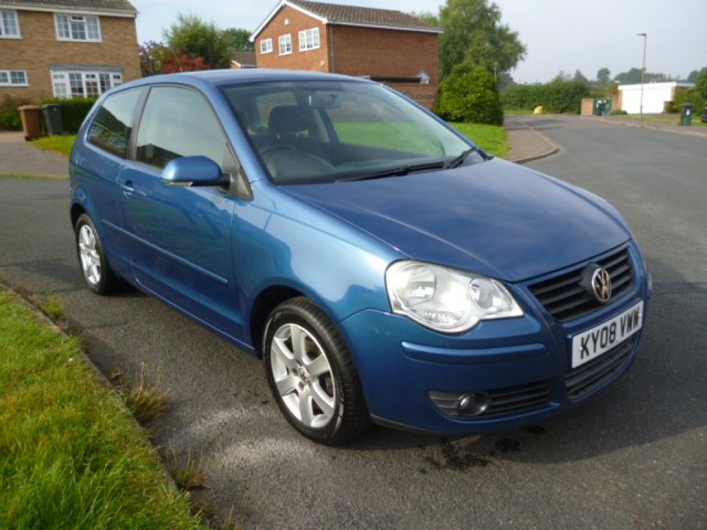 View VOLKSWAGEN POLO 1.4 MATCH 80BHP LOW MILES FSH NEW CAMBELT