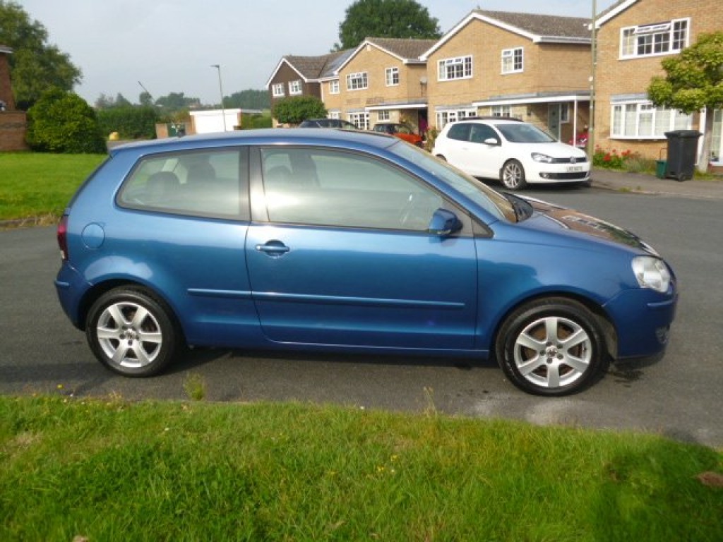 View VOLKSWAGEN POLO 1.4 MATCH 80BHP LOW MILES FSH NEW CAMBELT
