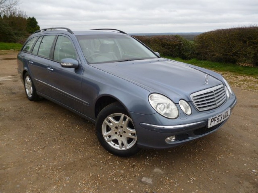 MERCEDES-BENZ E CLASS