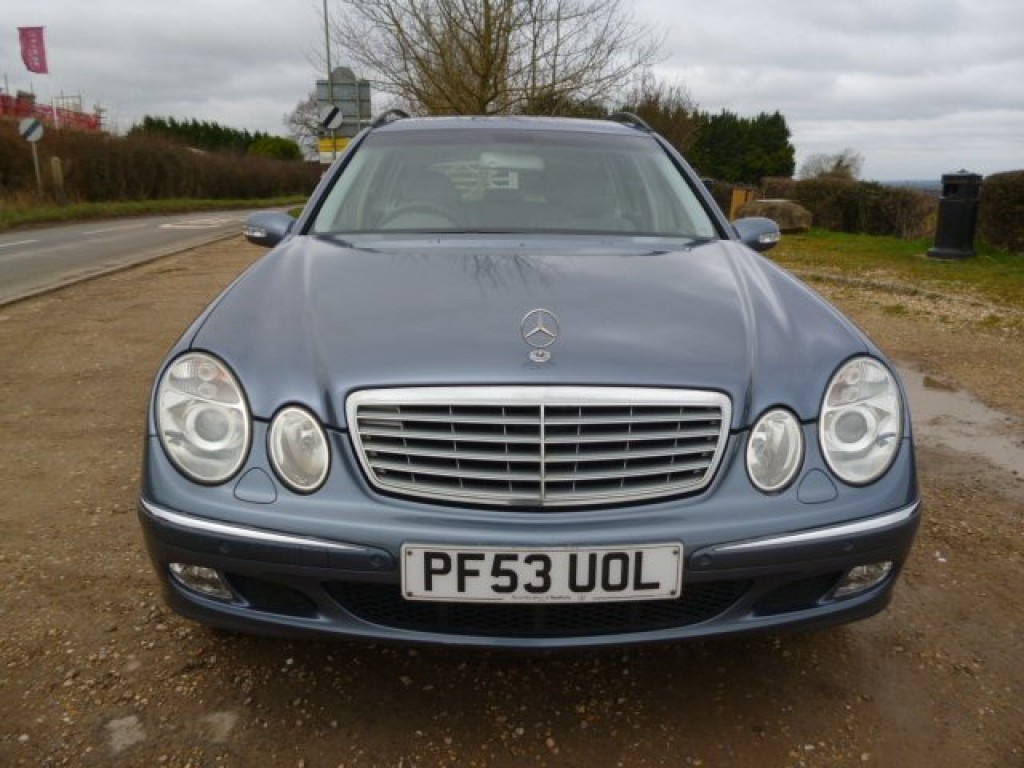 MERCEDES-BENZ E CLASS