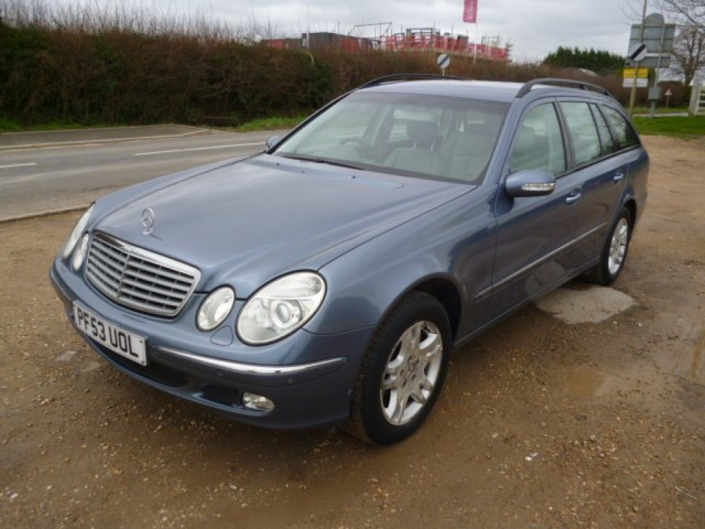 MERCEDES-BENZ E CLASS