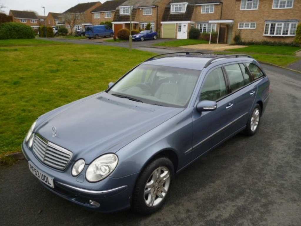 MERCEDES-BENZ E CLASS