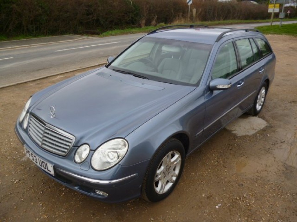 MERCEDES-BENZ E CLASS