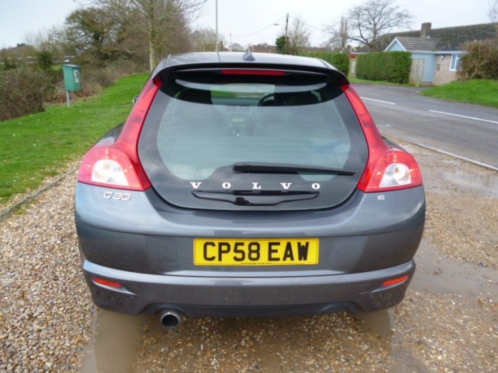 VOLVO C30