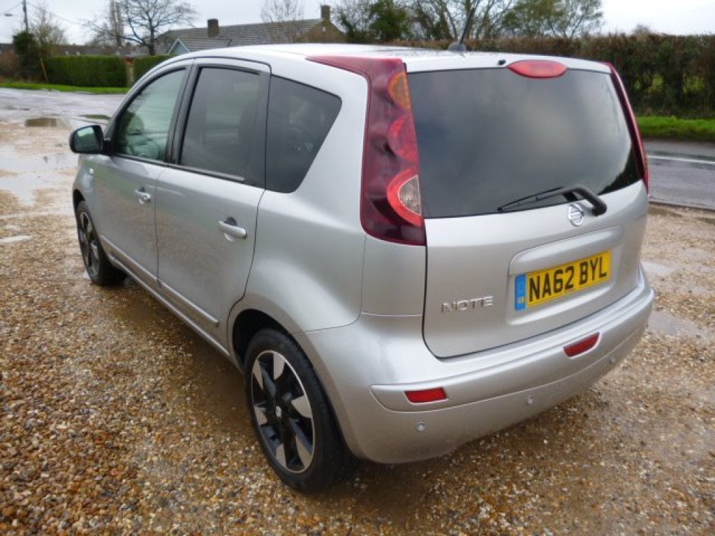 NISSAN NOTE