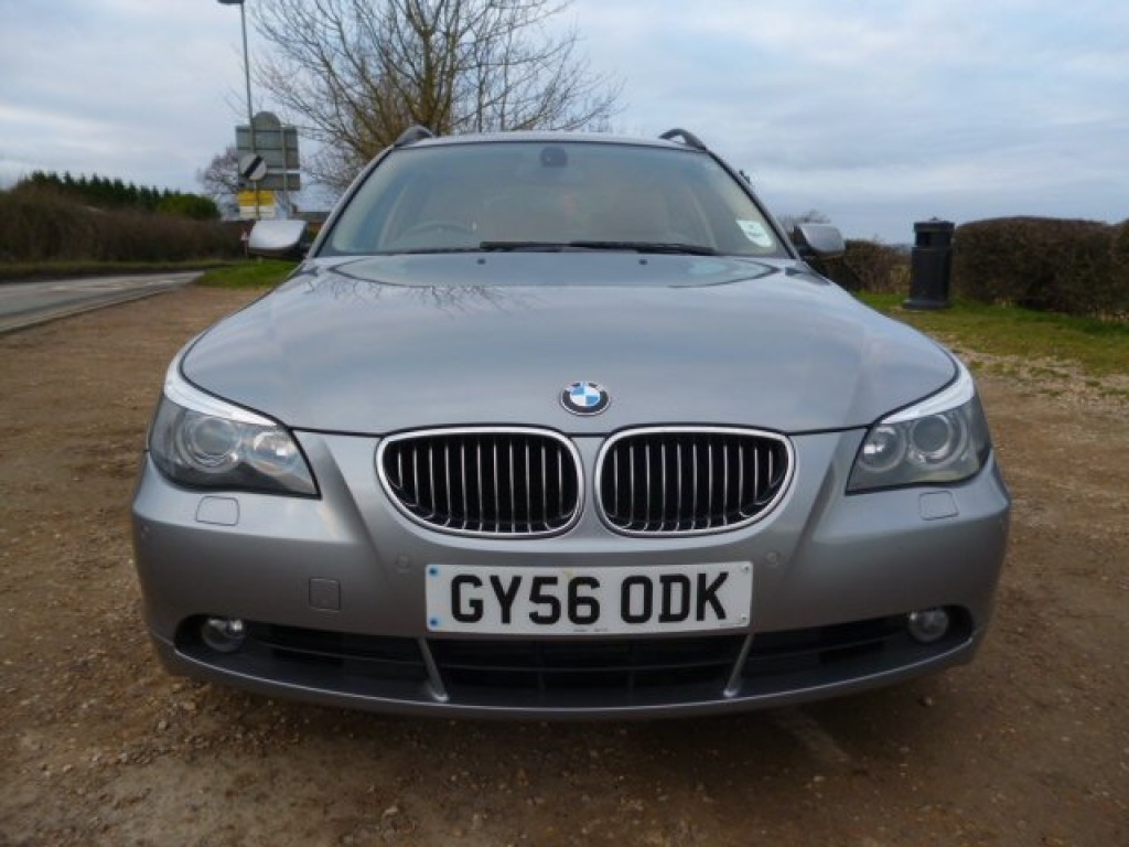 BMW 5 SERIES