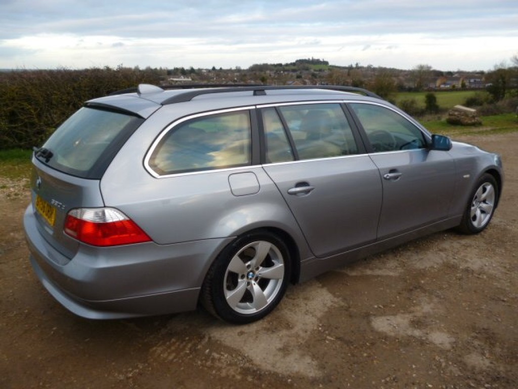 BMW 5 SERIES
