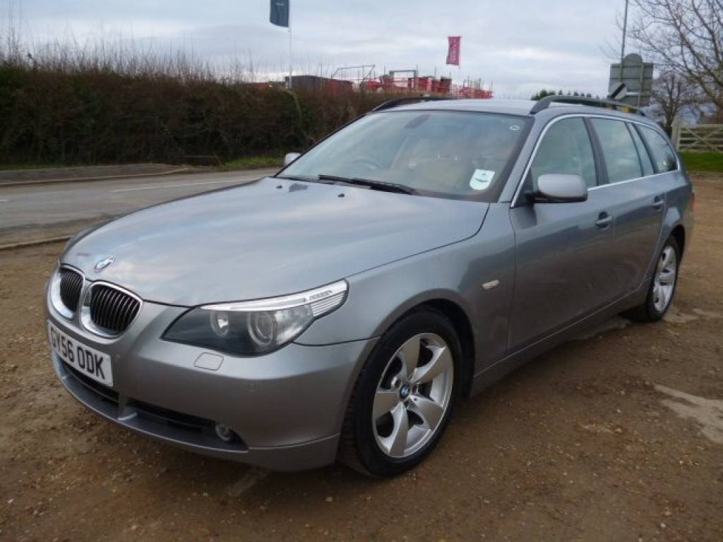 BMW 5 SERIES
