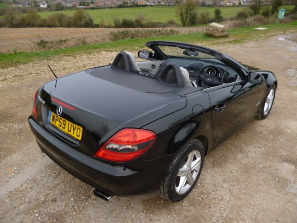MERCEDES-BENZ SLK