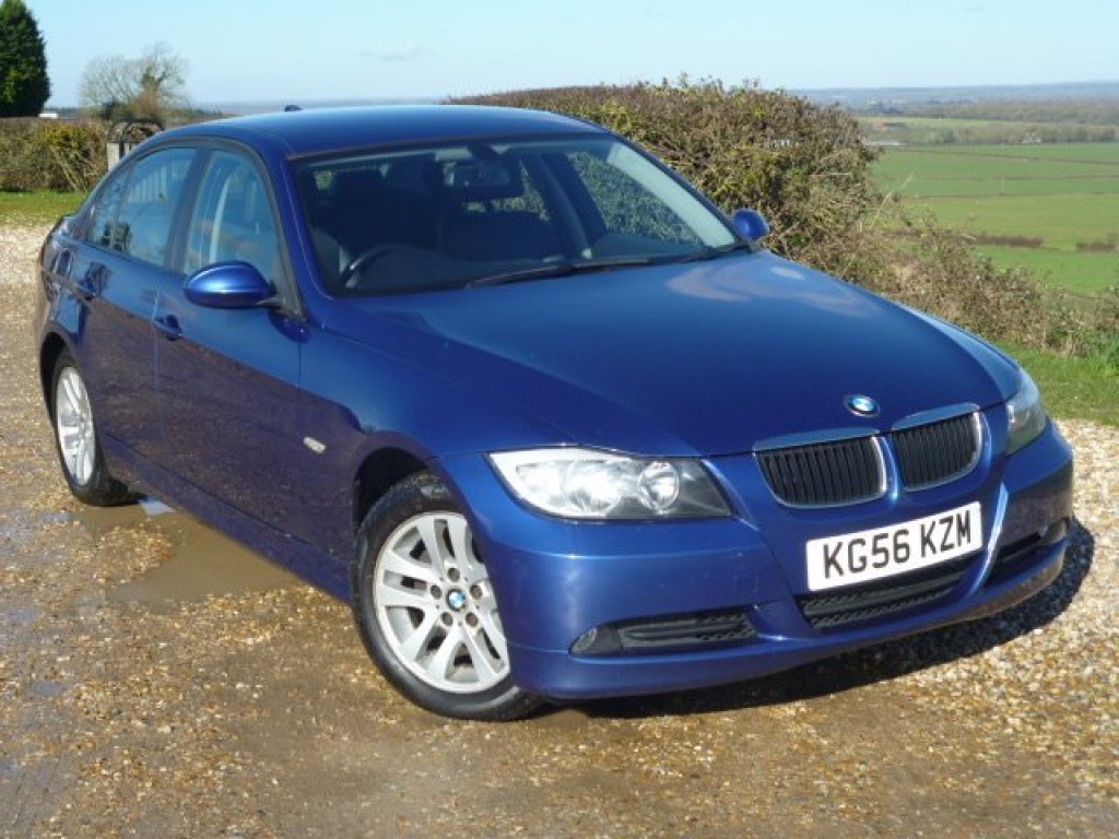 View BMW 3 SERIES 320I SE