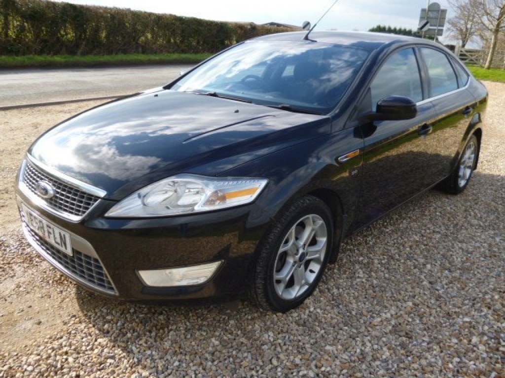 FORD MONDEO