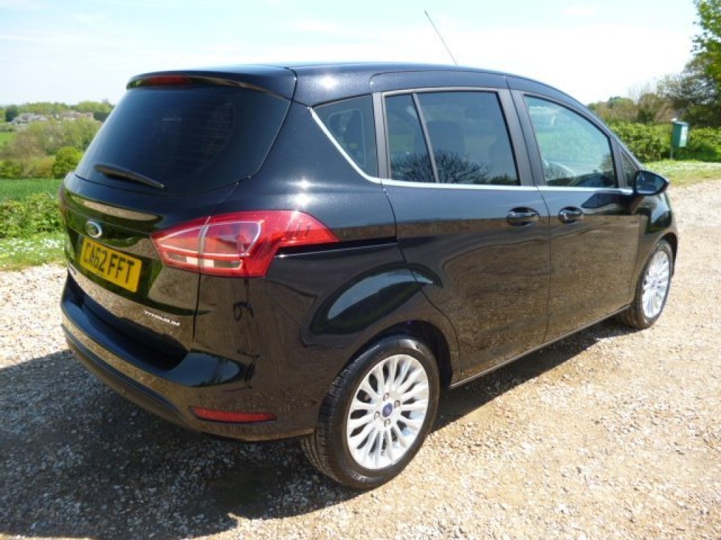 FORD B-MAX