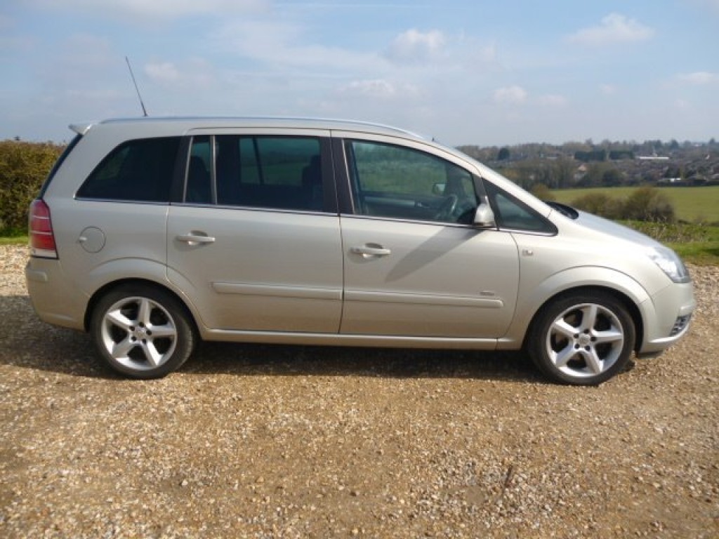 VAUXHALL ZAFIRA