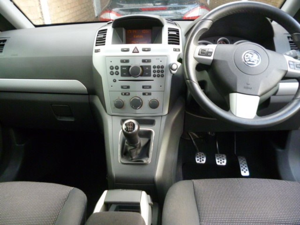 VAUXHALL ZAFIRA