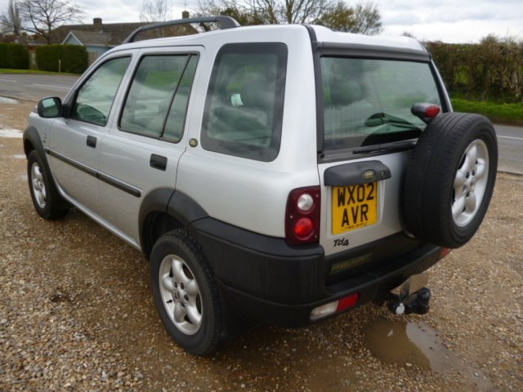 LAND ROVER FREELANDER
