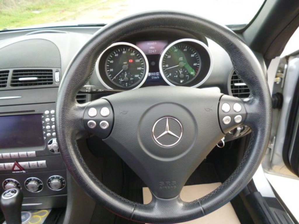 MERCEDES-BENZ SLK