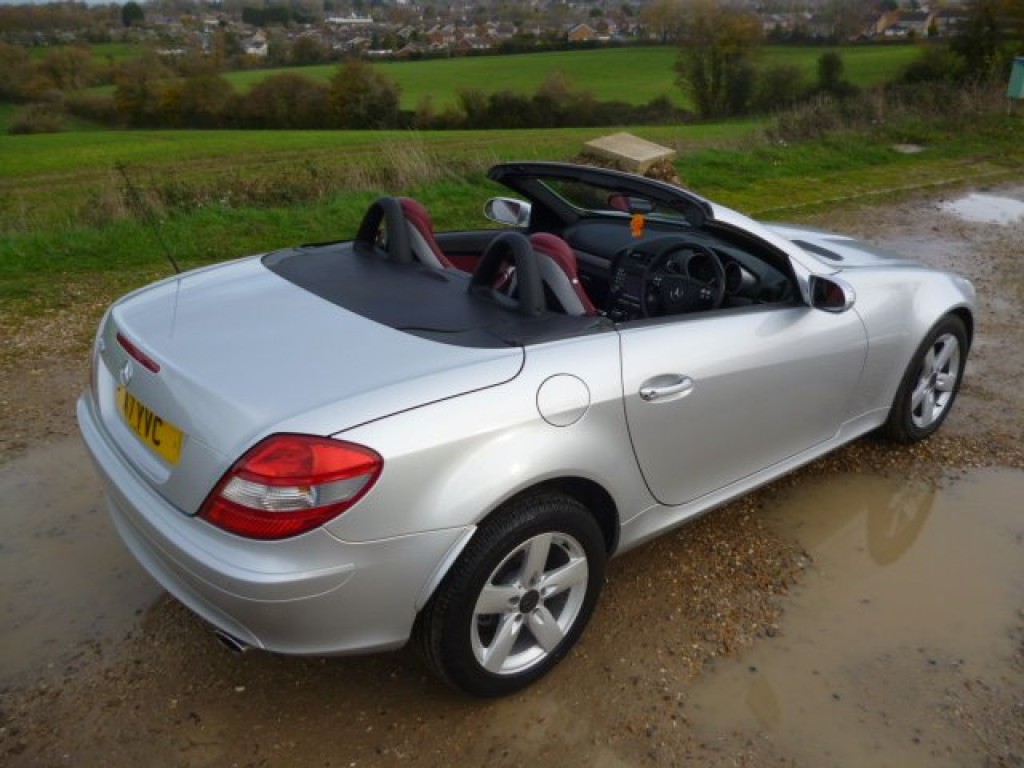 MERCEDES-BENZ SLK
