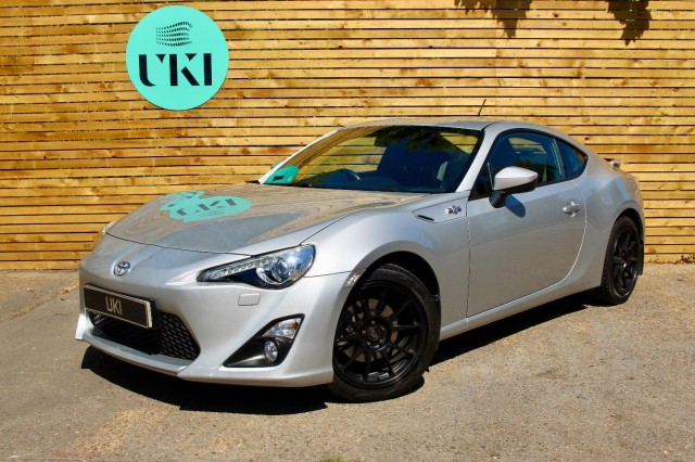 TOYOTA GT86
