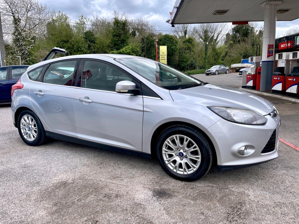 FORD FOCUS 1.6 Titanium