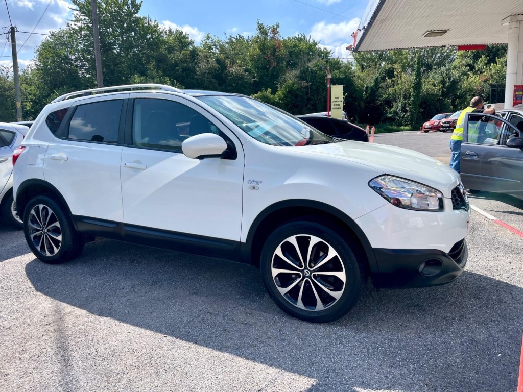 NISSAN QASHQAI 1.6 n-tec+