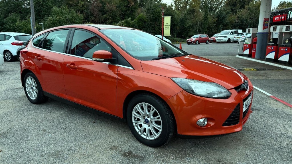FORD FOCUS 1.6 Titanium